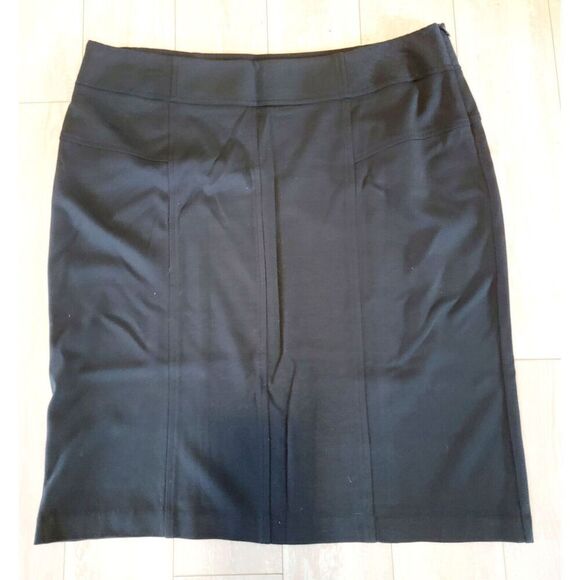 Chico’s 3 Ponte Pencil Skirt Black Capsule Stretch Classic Side Zip Knit Unlined - Picture 1 of 5